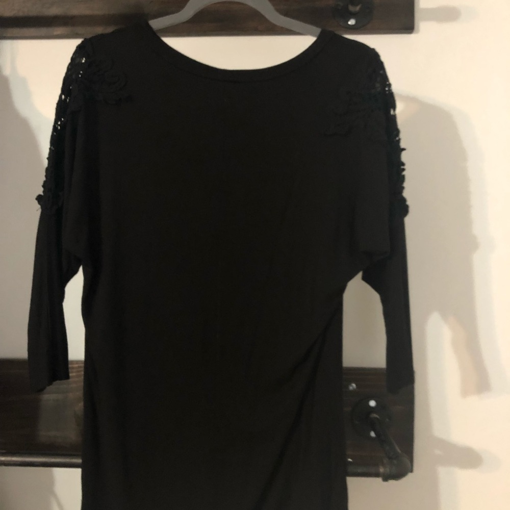 Tunic - Picture 2 of 3